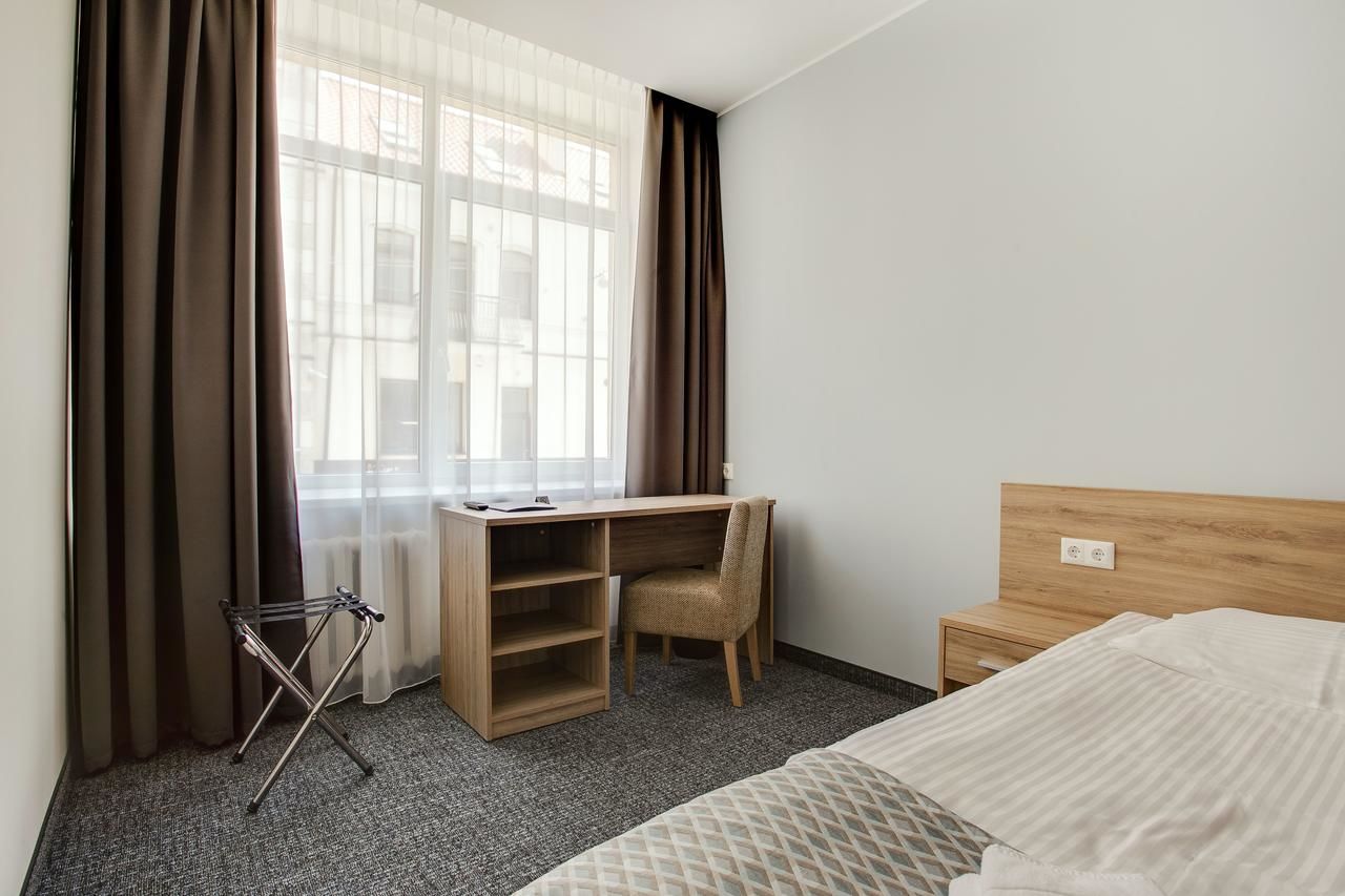 Хостелы Old Town Trio Hostel Rooms Вильнюс