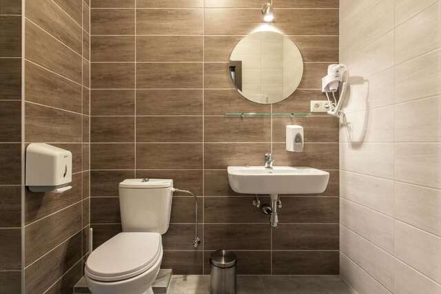 Хостелы Old Town Trio Hostel Rooms Вильнюс-30